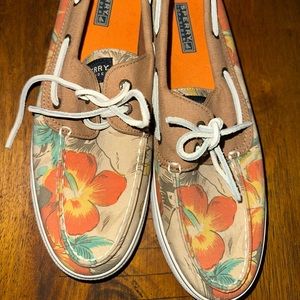 Sperry shoes